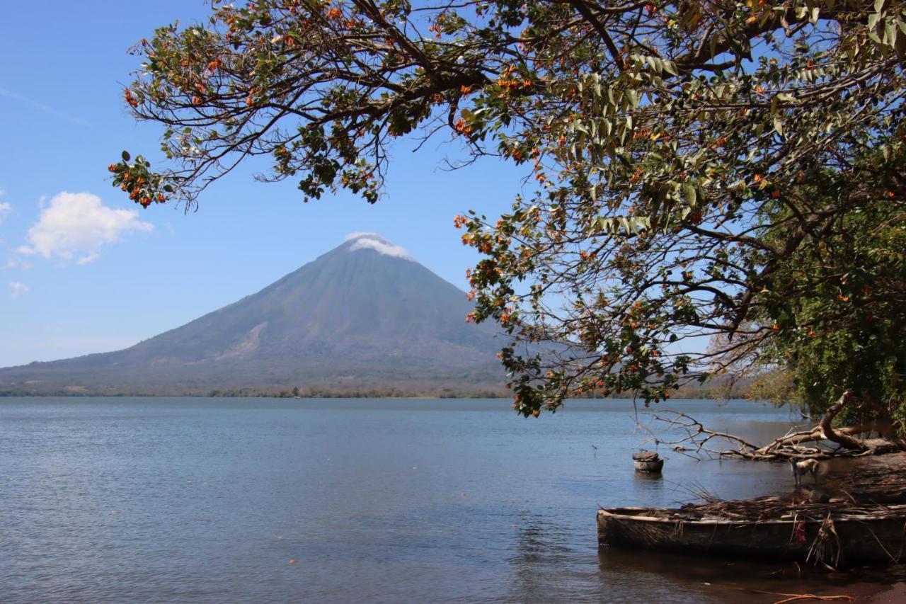 La Sirenita - Ometepe Hotel Altagracia Exterior photo